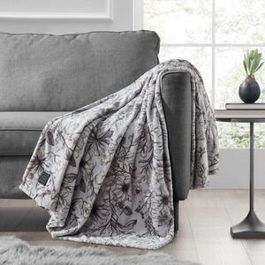 Brookstone -  Heated Printed Plush Throw Floral Floral